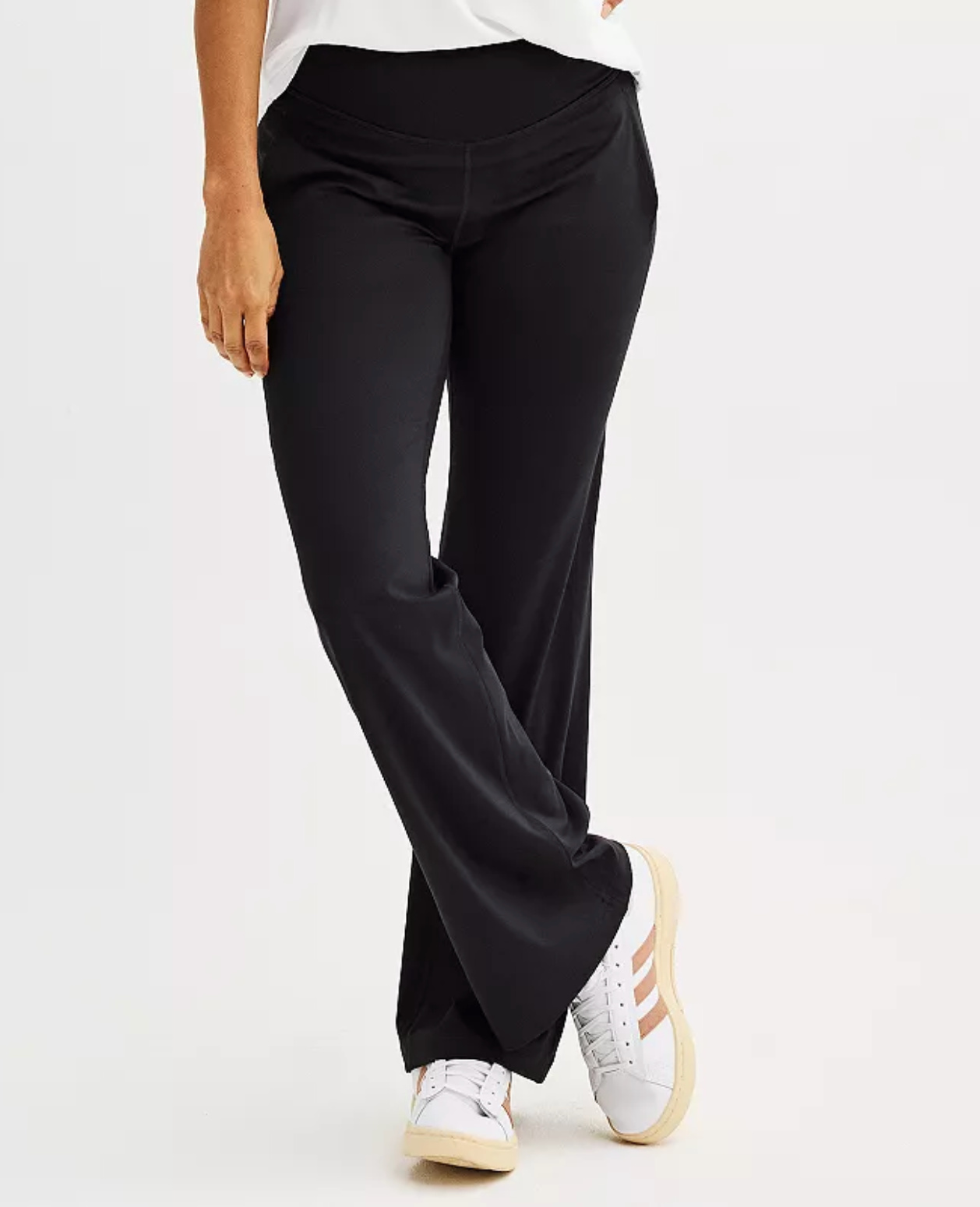 Briggs pull on outlet pants with pockets